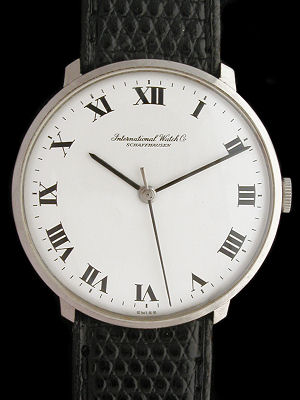 Relógios números romanos (numero 4) Iwc-international_watch_company_schaffhausen_roman_numeral_vintage_wristwatch